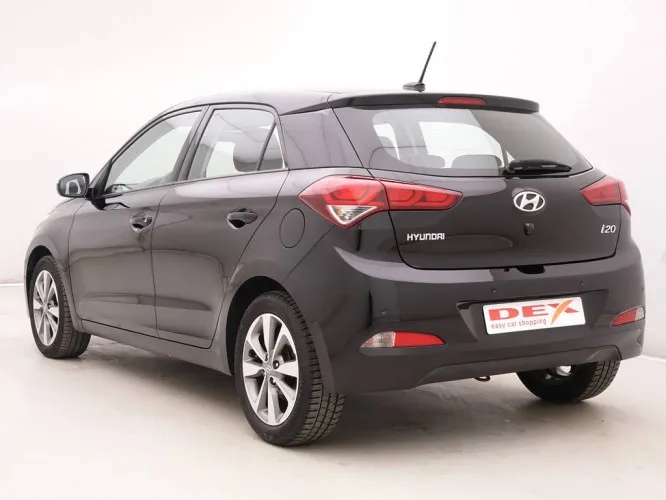 Hyundai I20 1.1 CRDi Twist Techno + GPS + ALU Image 4