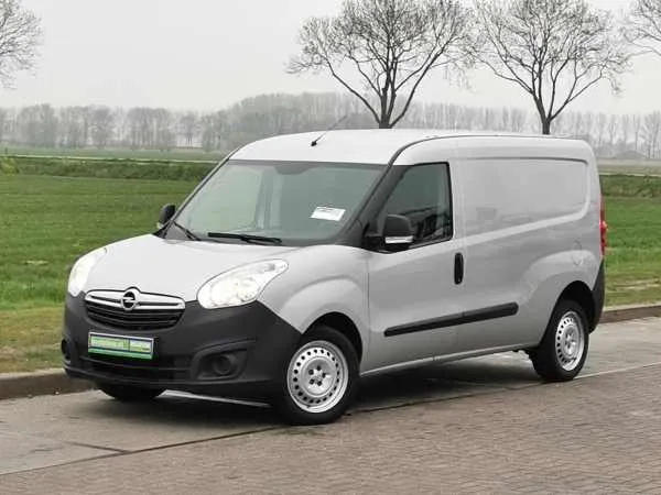 Opel Combo L2H1 105Pk Airco! Image 2