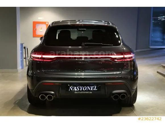 Porsche Macan 2.0 T Image 7